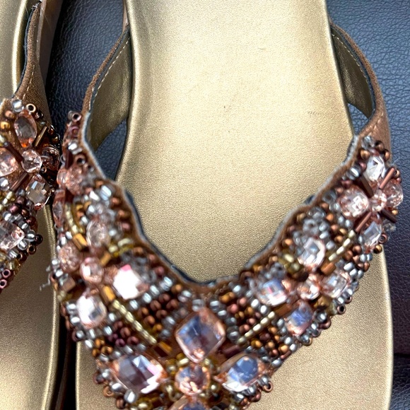 Kenneth Cole Reaction Women's Glamathon Flat Sandals 8 1/2 - Picture 2 of 4